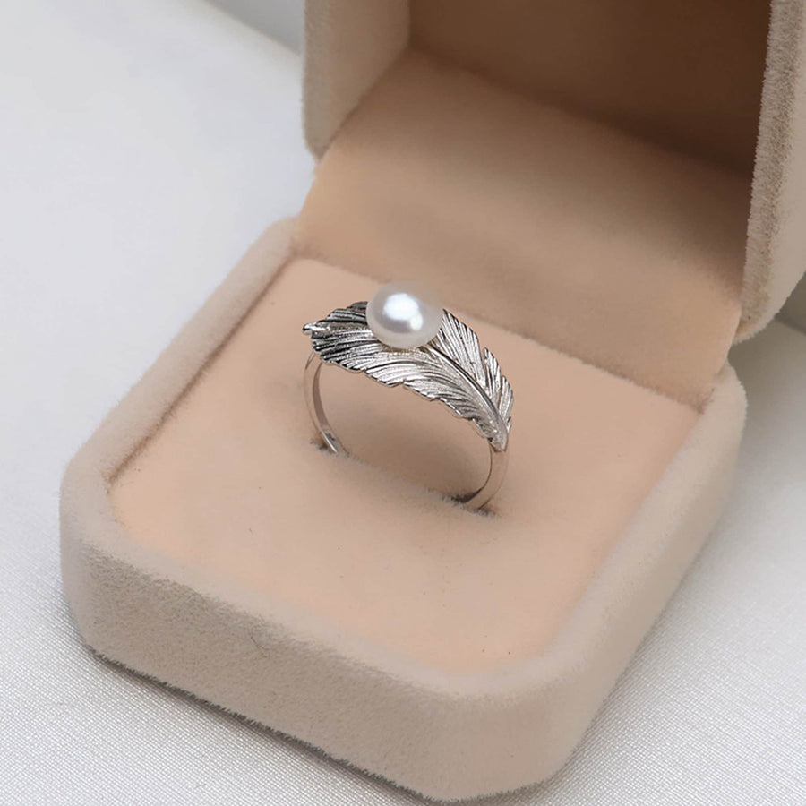 Elizabeth Ring